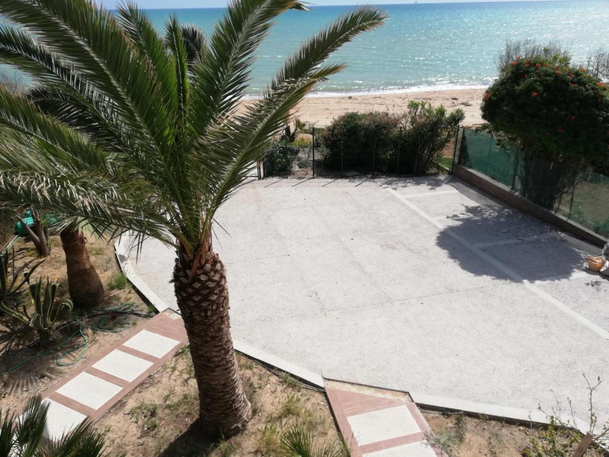 Villetta Sullo Scoglio Gela Εξωτερικό φωτογραφία