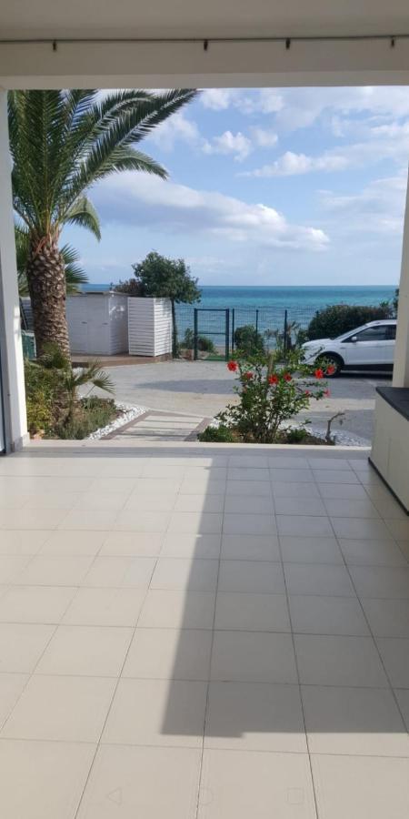 Villetta Sullo Scoglio Gela Εξωτερικό φωτογραφία